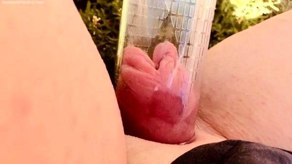 AnalOnlyJessa brave outdoor pussy pump w loose asshole - drtuber.com on poweredporn.com