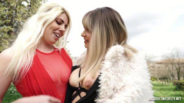 French Woman Showing Off In A Public Garden - upornia.com - France on poweredporn.com