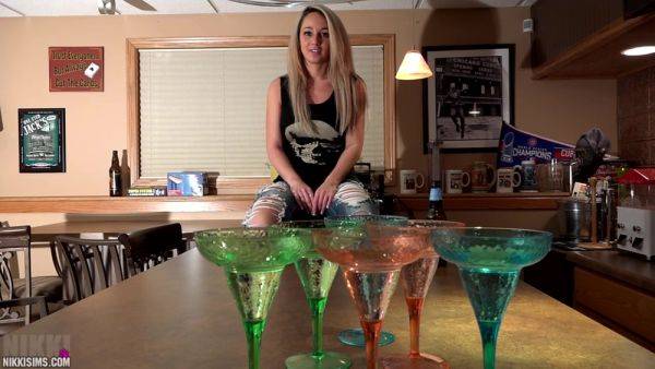 Nikki Beer Pong Video - hotmovs.com on poweredporn.com