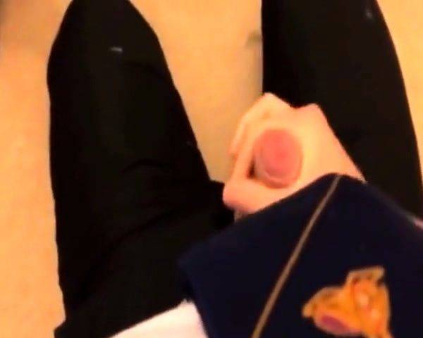 Two friends play wanking games - drtuber.com on poweredporn.com