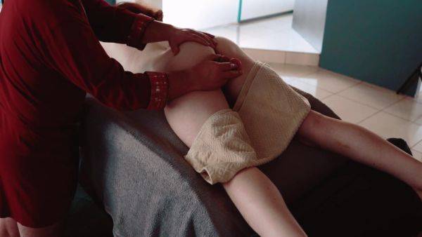 He Massages Me And Then Fucks Me In My Mouth Cim Homemade Couple - hclips.com on poweredporn.com