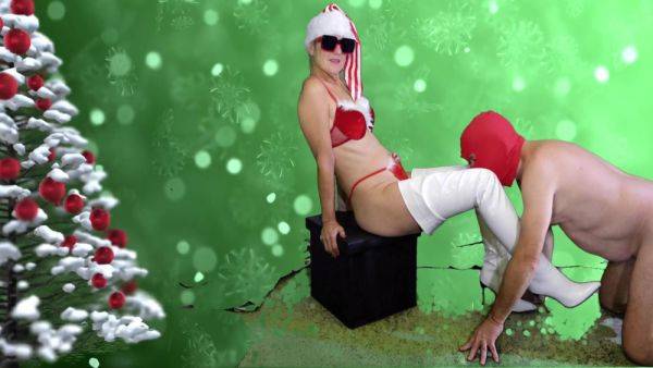 Merry Christmas Little Dicks - videomanysex.com on poweredporn.com