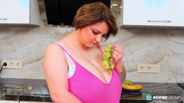 Mary Brown: Sweet As Candy - hotmovs.com on poweredporn.com