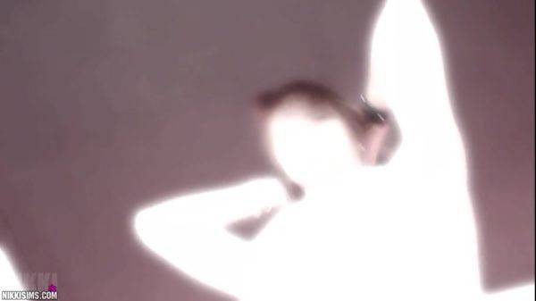 Nikki Freak Show Video - hotmovs.com on poweredporn.com