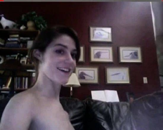 Spring break facial - drtuber.com on poweredporn.com