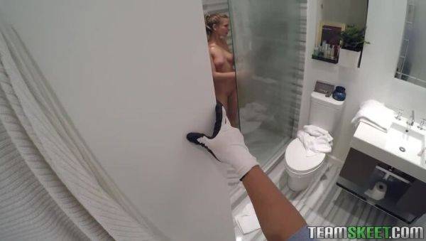 Blonde Sydney Cole: Gold Digger Teen Gets Hardcore POV Fuck - porntry.com on poweredporn.com