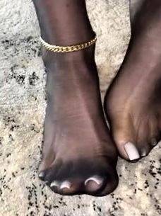 Goddess Fendi - Im About To Give You All A Nylon Fetish – - drtuber.com on poweredporn.com