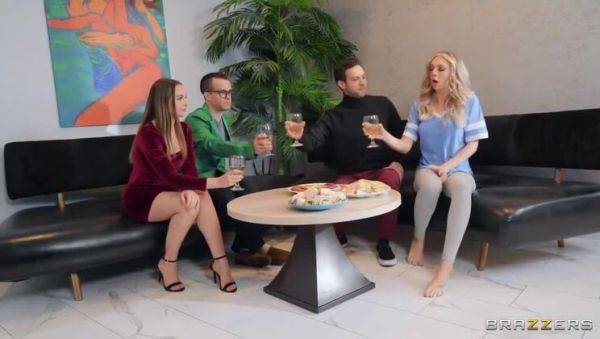 Tiffany Watson & Small Hands in Facial Scene / 26.3.2021 - veryfreeporn.com on poweredporn.com