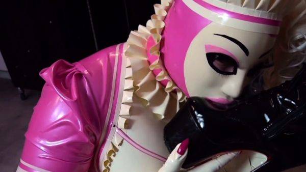 Made to cum and clean the mess - drtuber.com on poweredporn.com