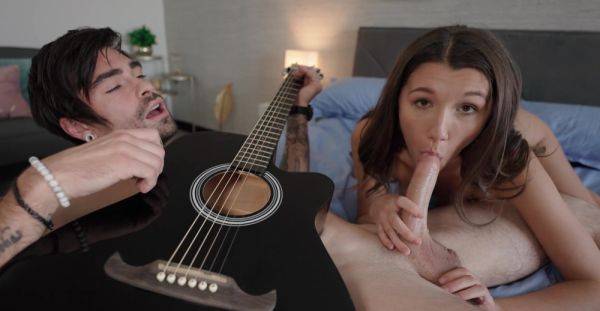 Sweet ass beauty gives slutty head before fucking like a pro - alphaporno.com on poweredporn.com