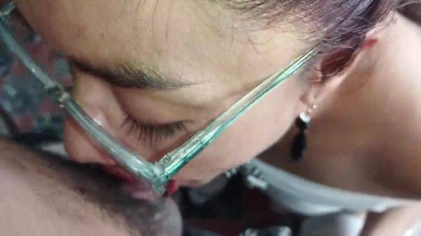 Hot Milf In I Take Care Of My Aunty While My Parents Arrive - hclips.com on poweredporn.com