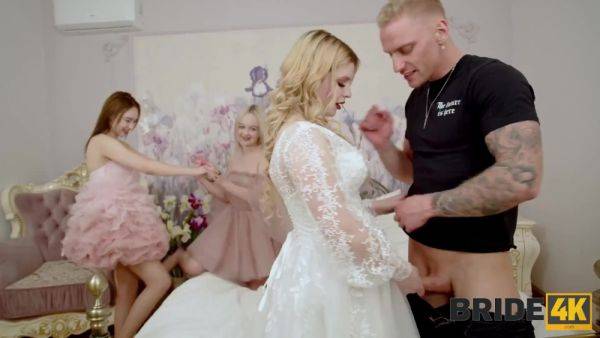 Bridesmaids and braid found out that the groom is cheating, so they fucked a best man in a FFFM - anysex.com - Russia on poweredporn.com