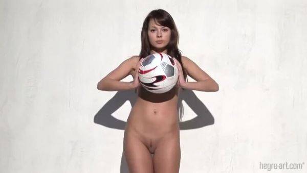 Brunette Soccer Player with a Big Booty - xxxfiles.com - Poland on poweredporn.com