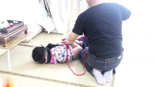 Flight Attendant Tied Up - hclips.com on poweredporn.com