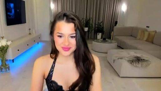 Amateur Teen Brunette masturbate on webcam - drtuber.com on poweredporn.com