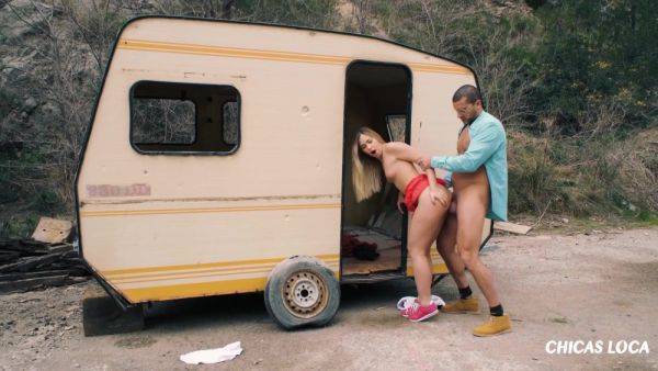 Outdoor Hardcore - Selvaggia, Ramon Nomar Outdoor Fuck With S - Selvaggia - xhand.com on poweredporn.com