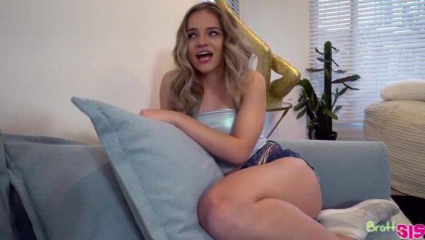 Scarlett Fall: Chatting About Sex with My Step-Sister - veryfreeporn.com on poweredporn.com