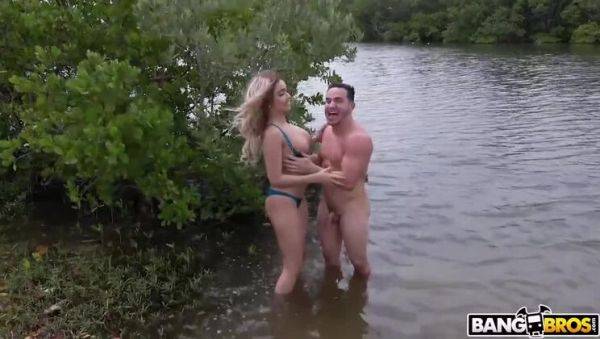 Horny Aaliyah Hadid's Big Tit Adventure With Peter Green - porntry.com on poweredporn.com