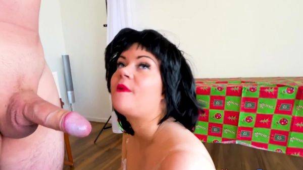 Newbie whore gives bj - drtuber.com - Britain on poweredporn.com