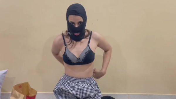 Desi Deep Throat Sucking Hard Porn Urdu Voice Pakistani - desi-porntube.com - Pakistan on poweredporn.com