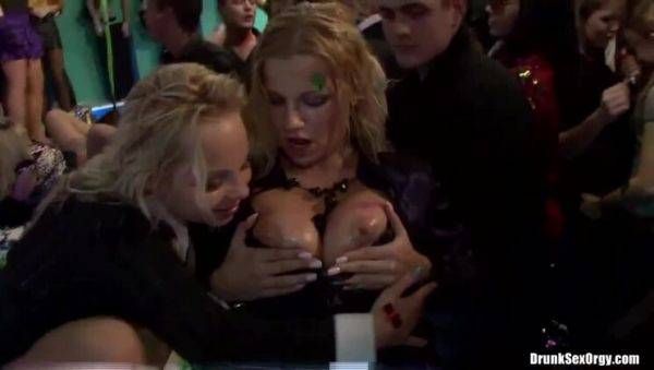 New Year's Sex Bash 2 - Edited Version with Alexa Bold, Melvina Raquel, and Jesica Stripe - porntry.com on poweredporn.com