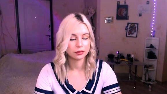 Solo Amateur Blonde Teen Homemade Pussy Masturbation - drtuber.com on poweredporn.com