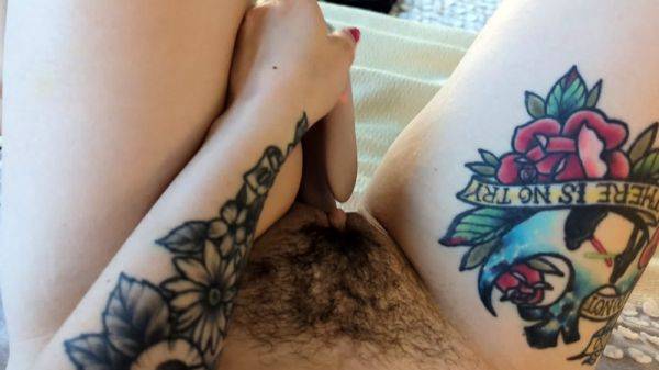 Busty brunette solo masturbation - drtuber.com on poweredporn.com