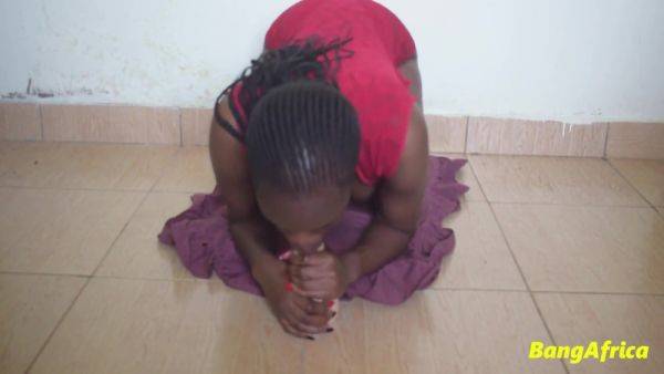 Giving A White Dildo A - hclips.com on poweredporn.com