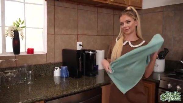 Preparations Are Driving Angelina Nuts - Riley Star And Des Ires - hotmovs.com on poweredporn.com