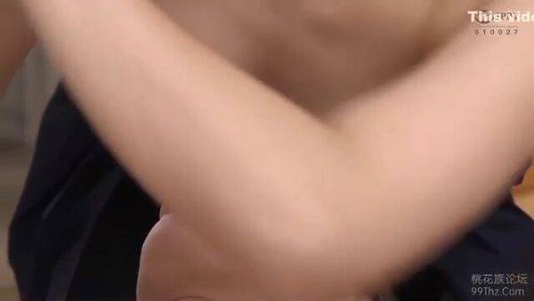 01156,A bitch is fully exposed during sex! - txxx.com on poweredporn.com