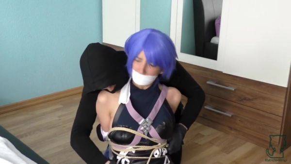 Aqua In Trouble - upornia.com on poweredporn.com