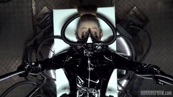 Latex Fetish Master / Extreme Horror Porn - veryfreeporn.com on poweredporn.com