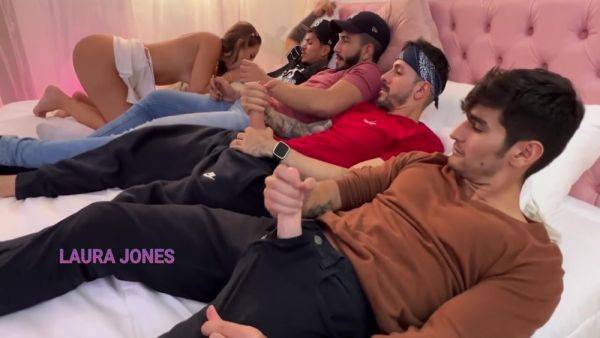 Laura Jones Has An Orgy At Her Stepfathers House - videomanysex.com on poweredporn.com