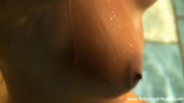 Feeling Her Way Through Sensuality - hotmovs.com on poweredporn.com