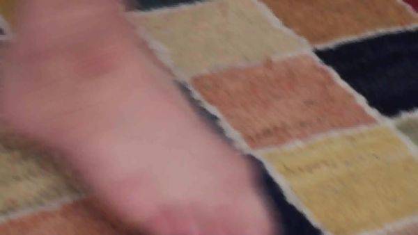 Crushing dildo with feet by Foot Girls - hotmovs.com on poweredporn.com