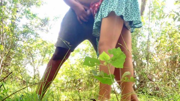 Indian Desi Girlfriend In The Jungle - desi-porntube.com - India on poweredporn.com