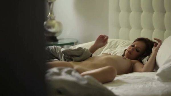 Hayden W.: A Big-Busted Redhead's Solo Performance - veryfreeporn.com on poweredporn.com