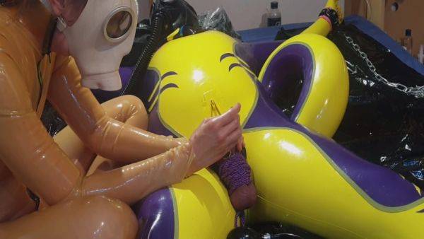 Slut With Dilator - hclips.com on poweredporn.com