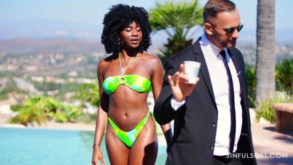 Ebony babe plays classy when it comes to smashing white cock in her wet holes - hellporno.com on poweredporn.com