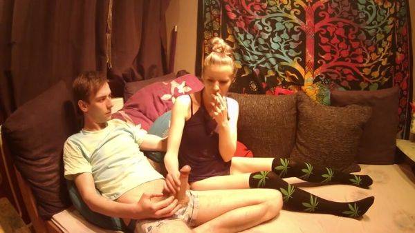 Xxxpaarxxx - Ficken & Joint Rauchen !!! - upornia.com on poweredporn.com