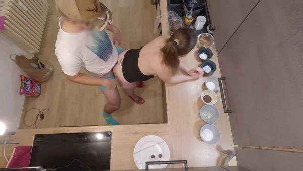 Helping To Make Sweets For Christmas. I Ended Filled With Cum And Squirt All Over Floor - hclips.com on poweredporn.com