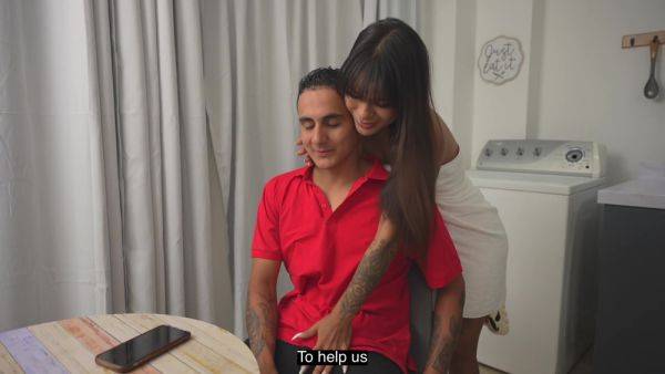 Me Plantando Y Le Monto Los Cuernos Con Mi Hermanastra With Michy Perez And De Ja - videohdzog.com on poweredporn.com