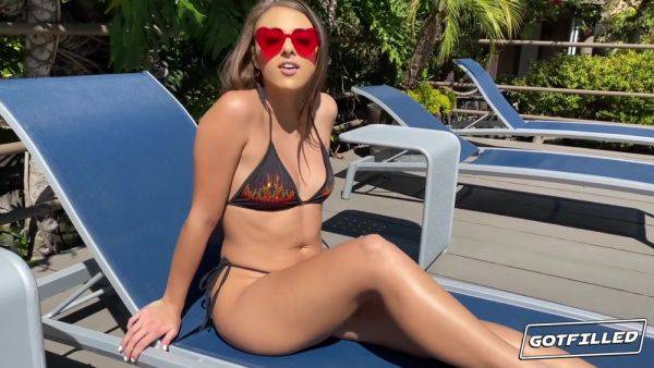 Gia Gets Her Fuck Hole Filled - Gia Derza - videomanysex.com on poweredporn.com