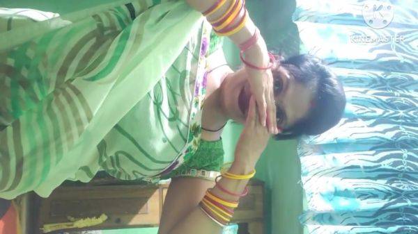 Indian Lady In Very Cute Sexy Very Cute Sexy Girl - desi-porntube.com - India on poweredporn.com