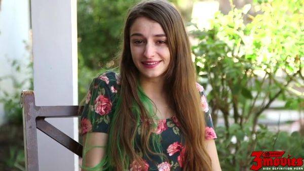 Willow Hayes College Coed Cutie - videomanysex.com on poweredporn.com