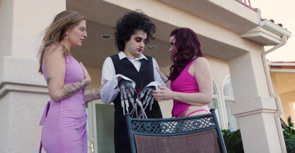 Intimate role play leads fine bitches to smashing porno - xbabe.com on poweredporn.com