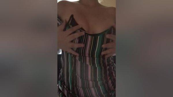 Sexy Baby Come With Little Bit - desi-porntube.com on poweredporn.com