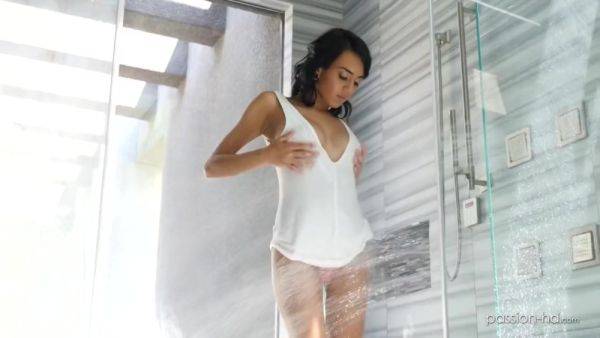 Janice Griffith - videomanysex.com on poweredporn.com