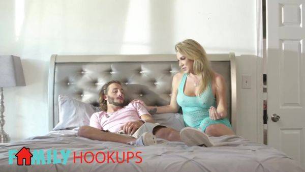 Rocking Kayla Paige - Milf Movie - videomanysex.com on poweredporn.com