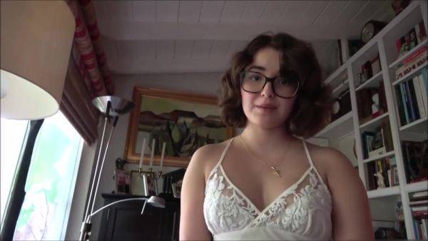 Lustful Tart Leana Lovings Xxx Video - videomanysex.com on poweredporn.com